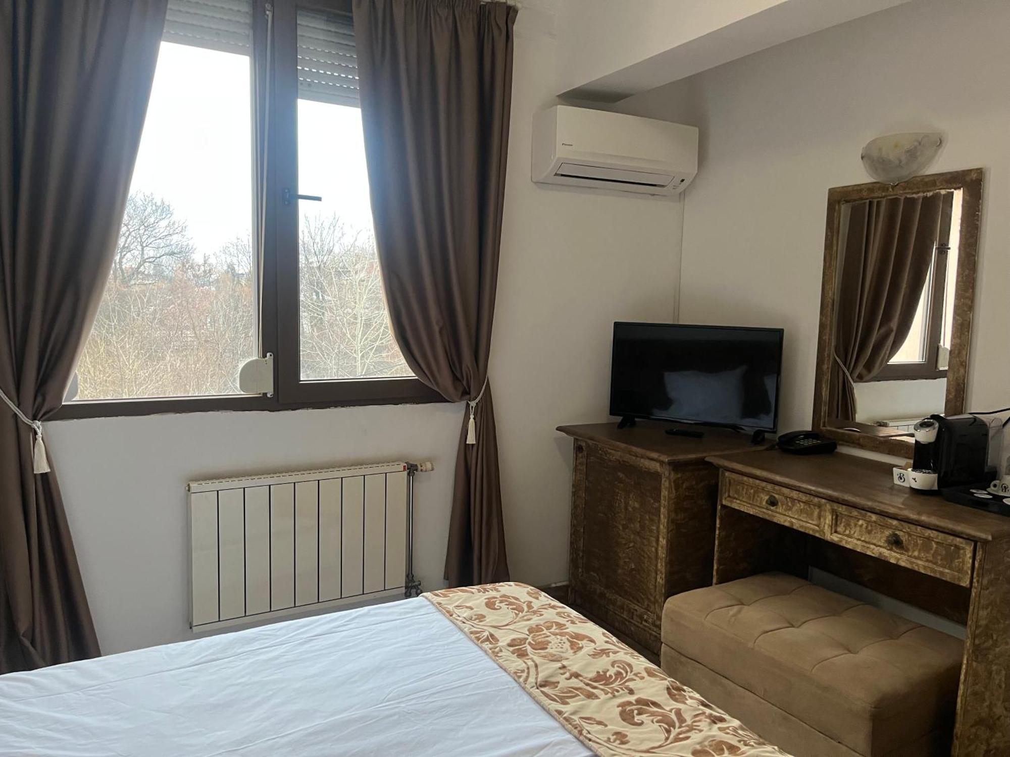 סופיה Andesite Boutique Residence Hotel מראה חיצוני תמונה